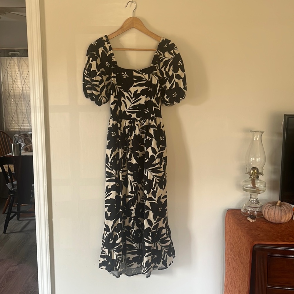 Tiki Minimalist Black and Cream tie back linen sundress botanical with POCKETS.
